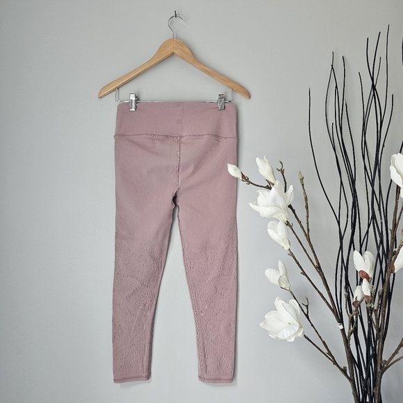 LULULEMON Reveal Crop *Zen Expression - Picture 3 of 12
